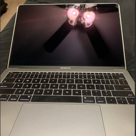MacBook Pro 2017 13